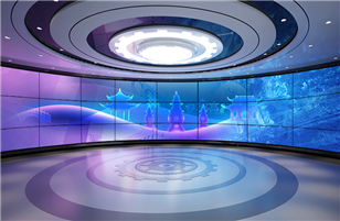 曲面拼接屏的應(yīng)用及特點是怎樣的？