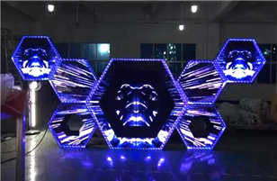 異形屏：打破常規(guī)的視覺革命